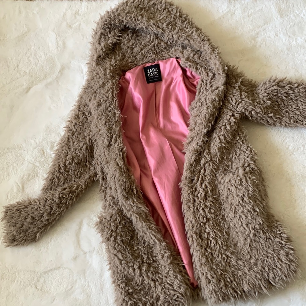 Zara woman’s teddy coat